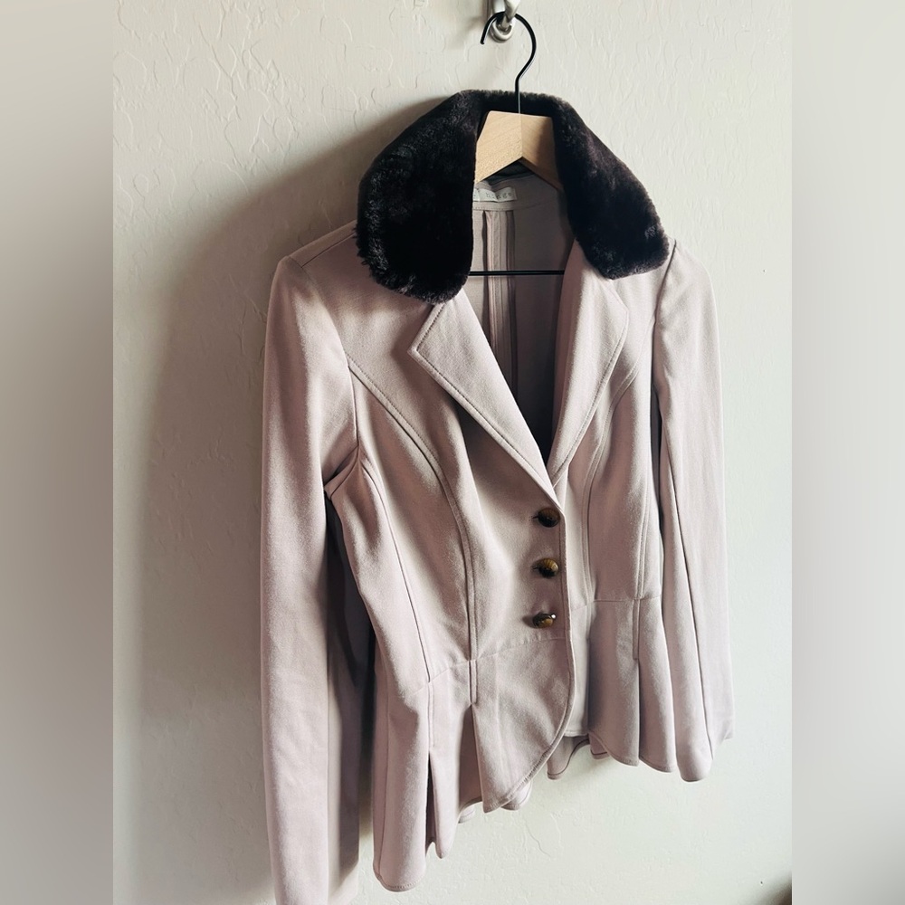 Hinge Tan Riding Jacket Faux Fur Pleated Size M Garconne Preppy 90s Y2K - Picture 4 of 5